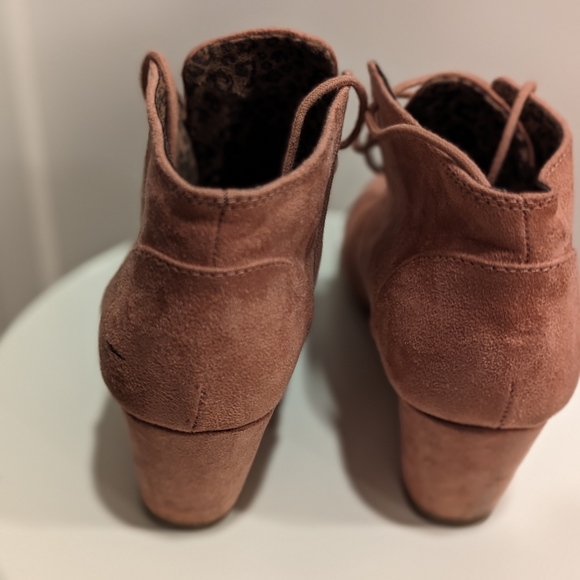 CityClassified Pink Boots size 9 - Picture 5 of 5